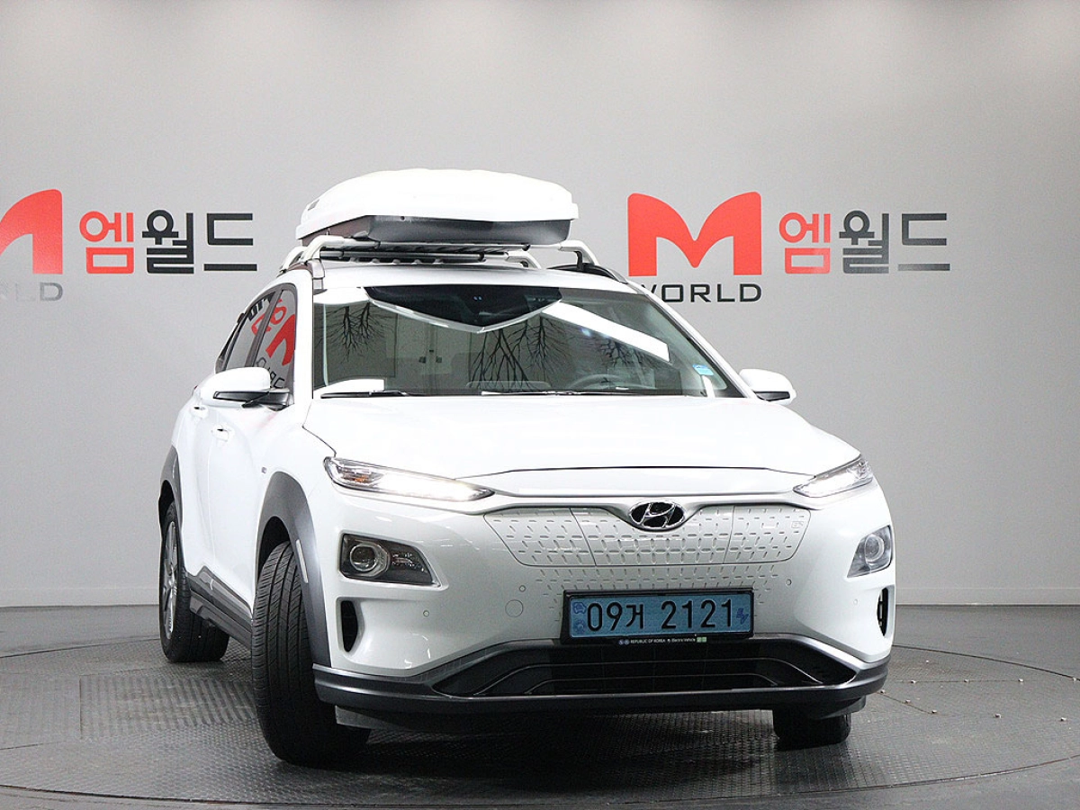 HYUNDAI KONA ELECTRIC