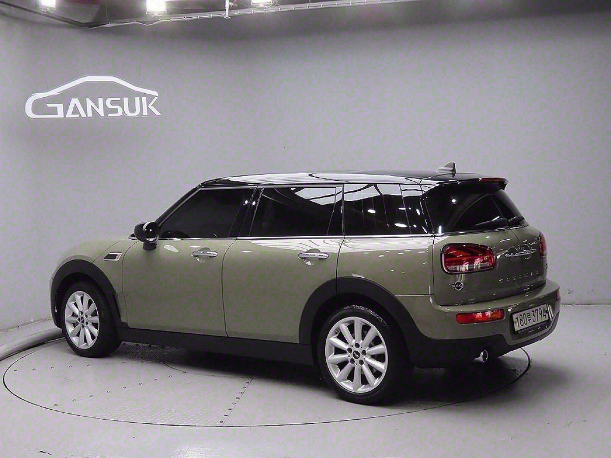 MINI CLUBMAN COOPER D