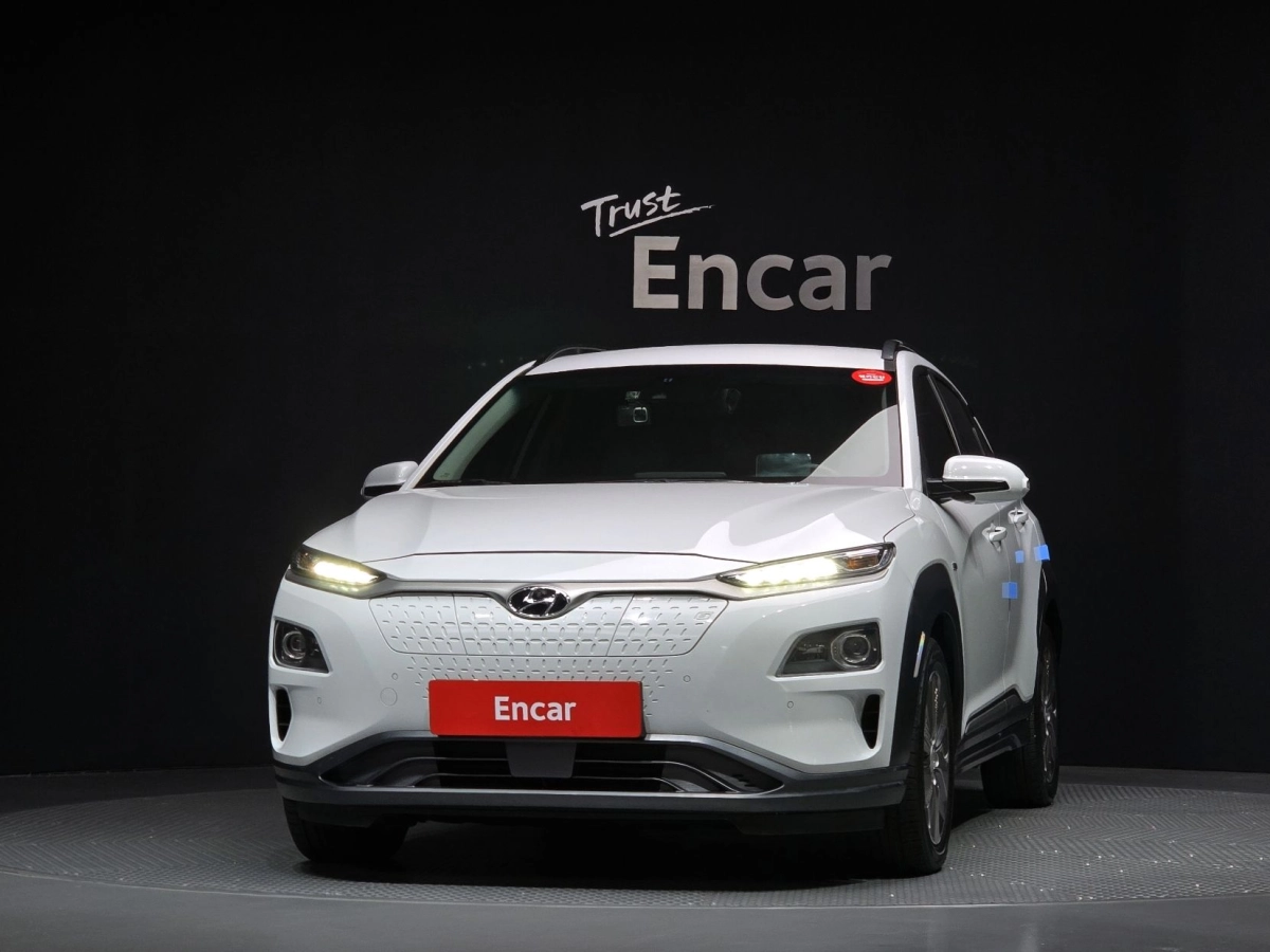 HYUNDAI KONA ELECTRIC