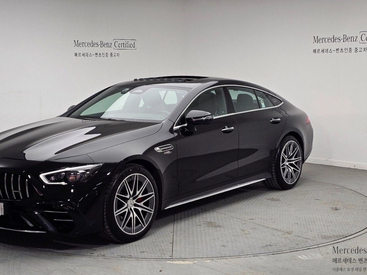 MERCEDES BENZ AMG GT