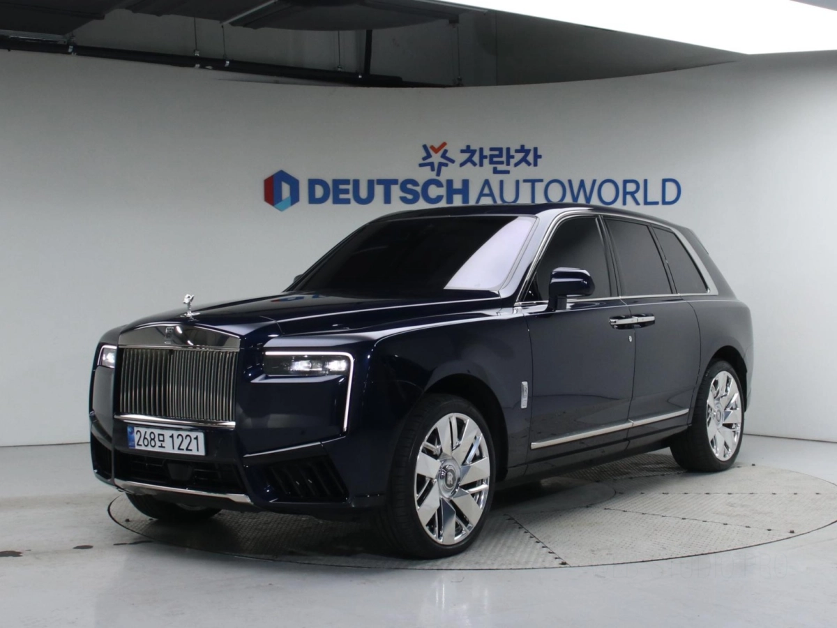 ROLLS ROYCE CULLINAN  2025