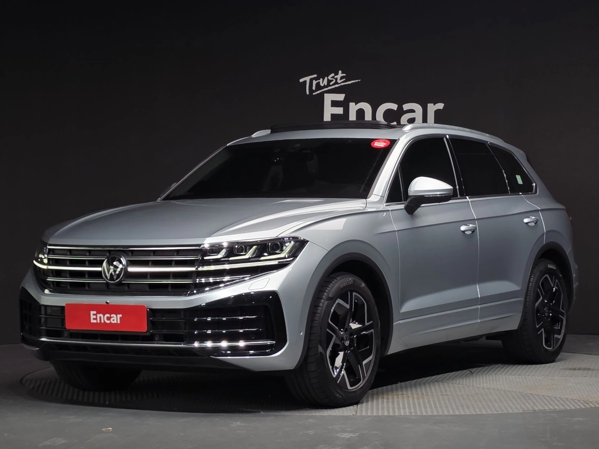 VOLKSWAGEN TOUAREG 2024