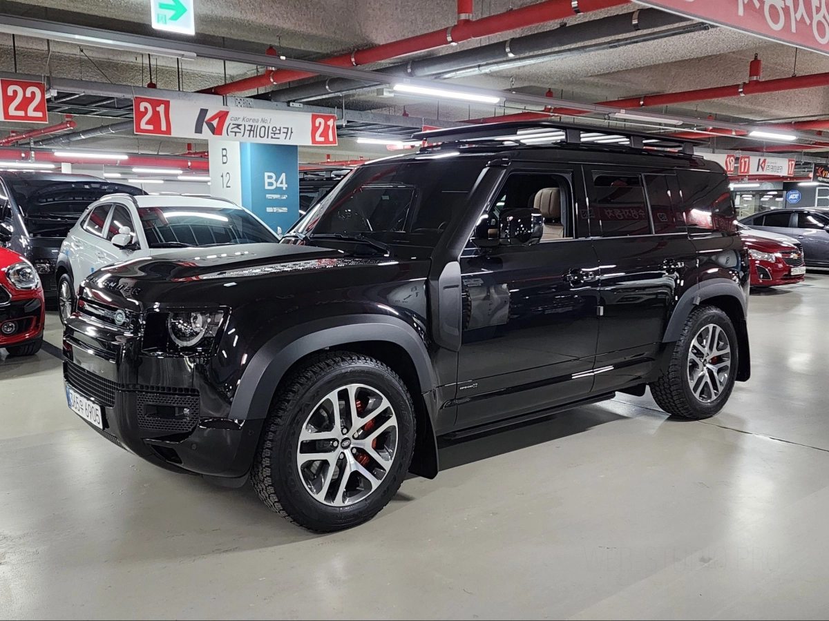 LAND ROVER DEFENDER L663  2025