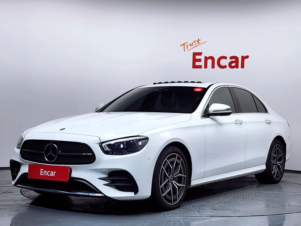 MERCEDES BENZ E-CLASS W213 2023
