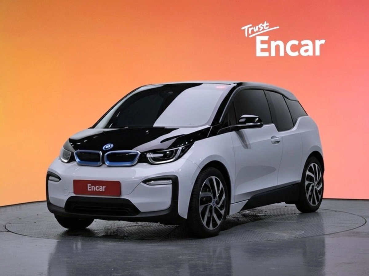 BMW I3