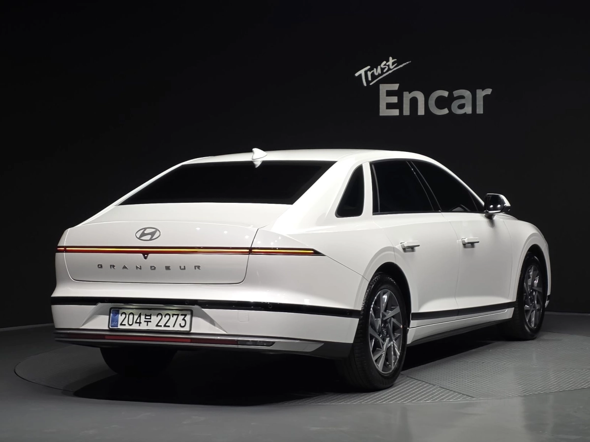 HYUNDAI GRANDEUR GN7