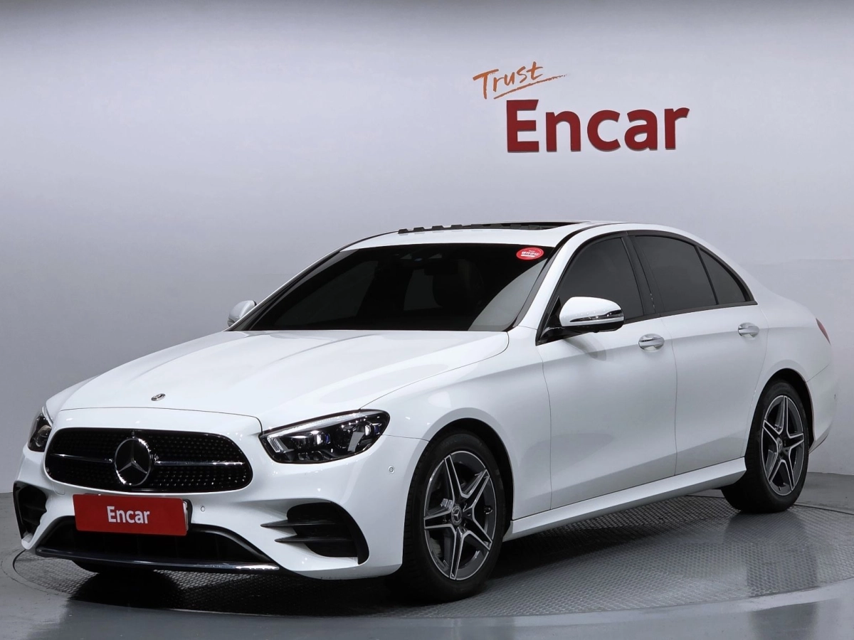 MERCEDES BENZ E-CLASS W213 2023