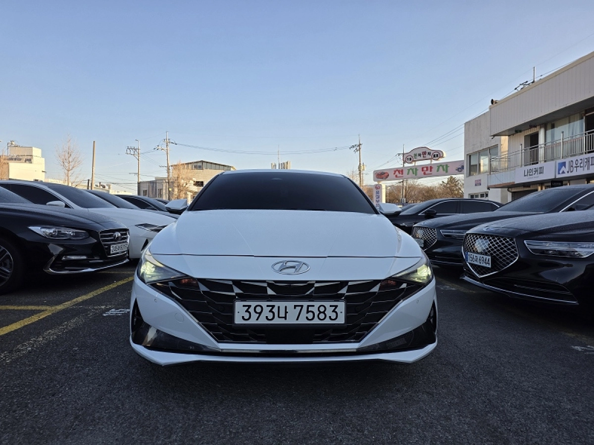 HYUNDAI AVANTE HYBRID CN7 2021