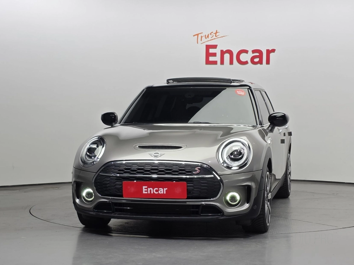 MINI CLUBMAN COOPER SD