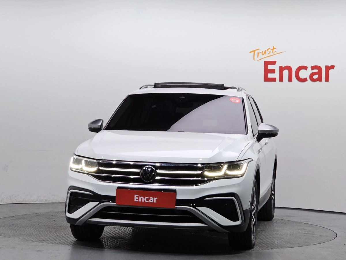 VOLKSWAGEN TIGUAN ALLSPACE