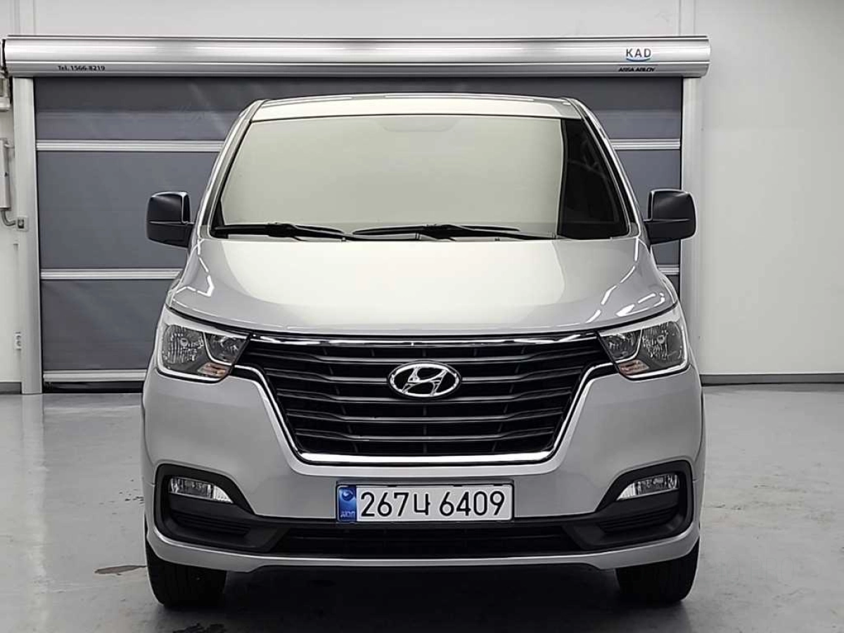 HYUNDAI STAREX GRAND 2021