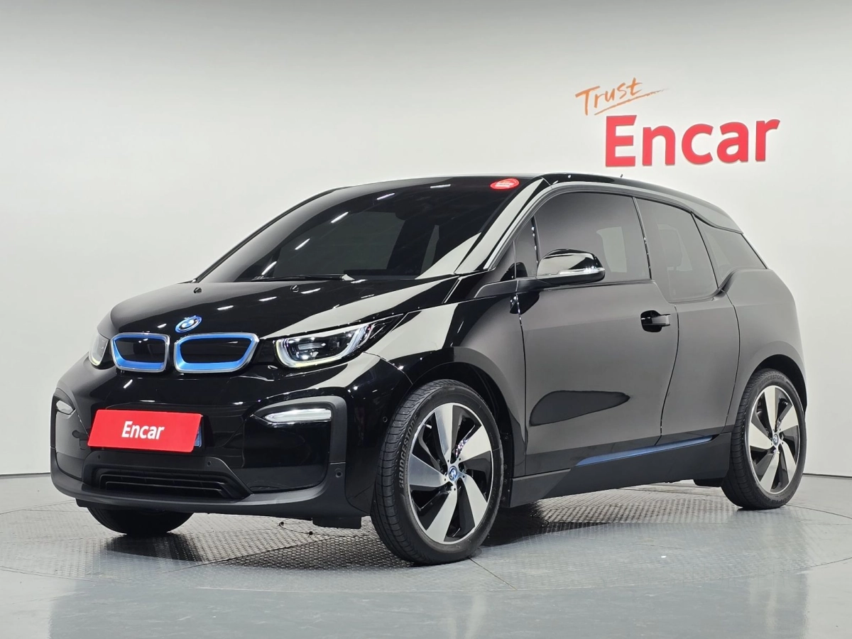 BMW I3