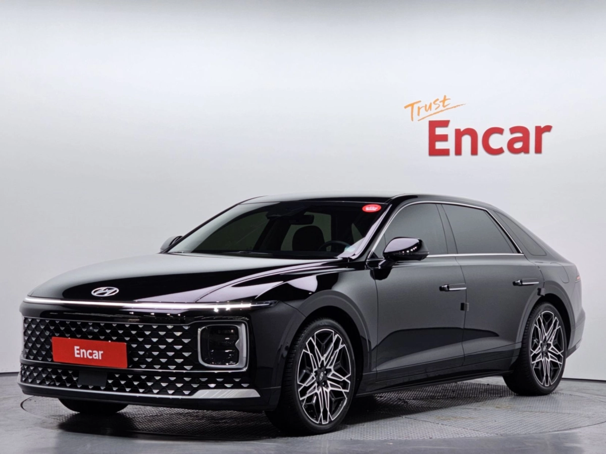 HYUNDAI GRANDEUR HYBRID GN7 2023