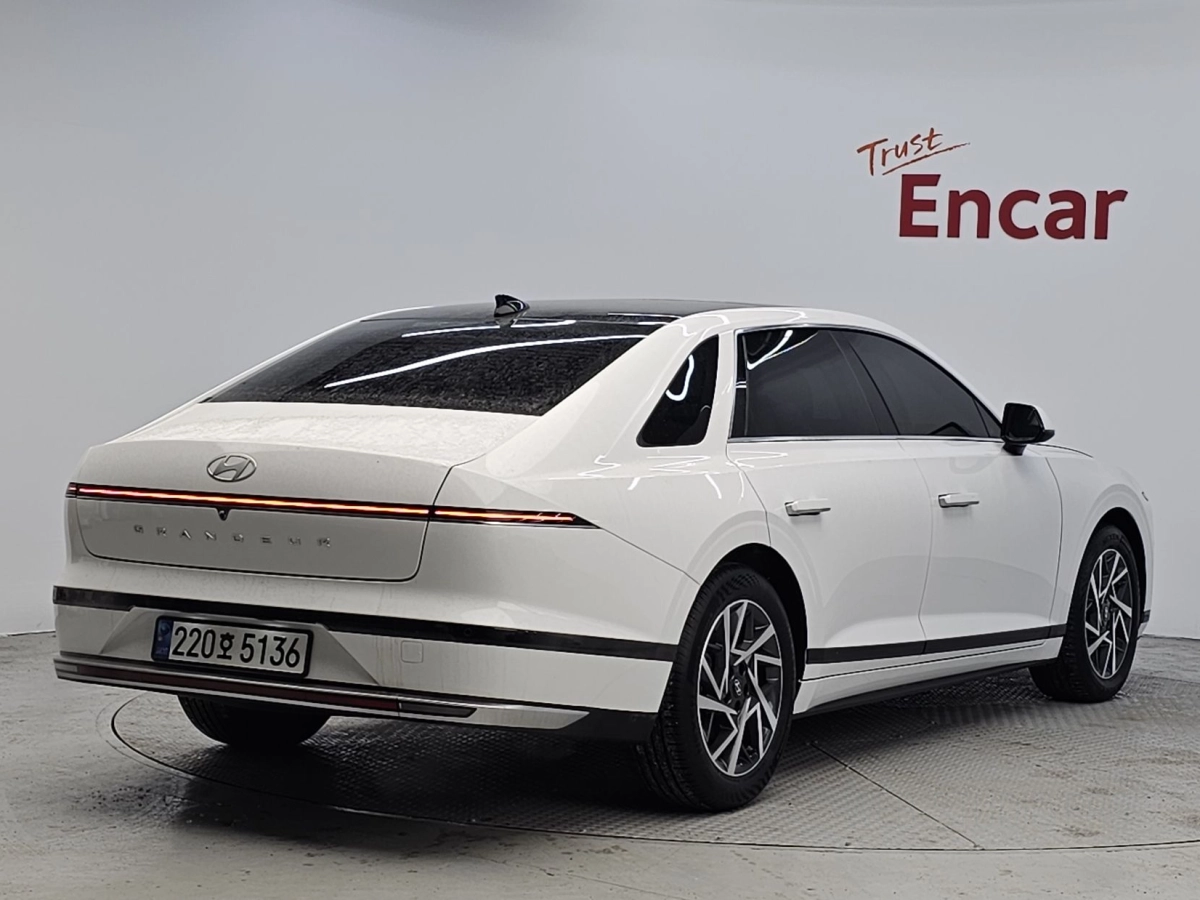 HYUNDAI GRANDEUR HYBRID GN7