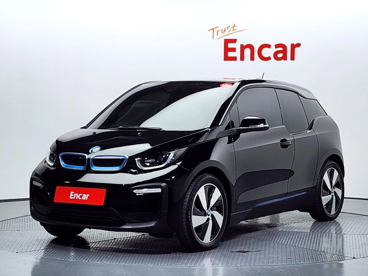 BMW I3