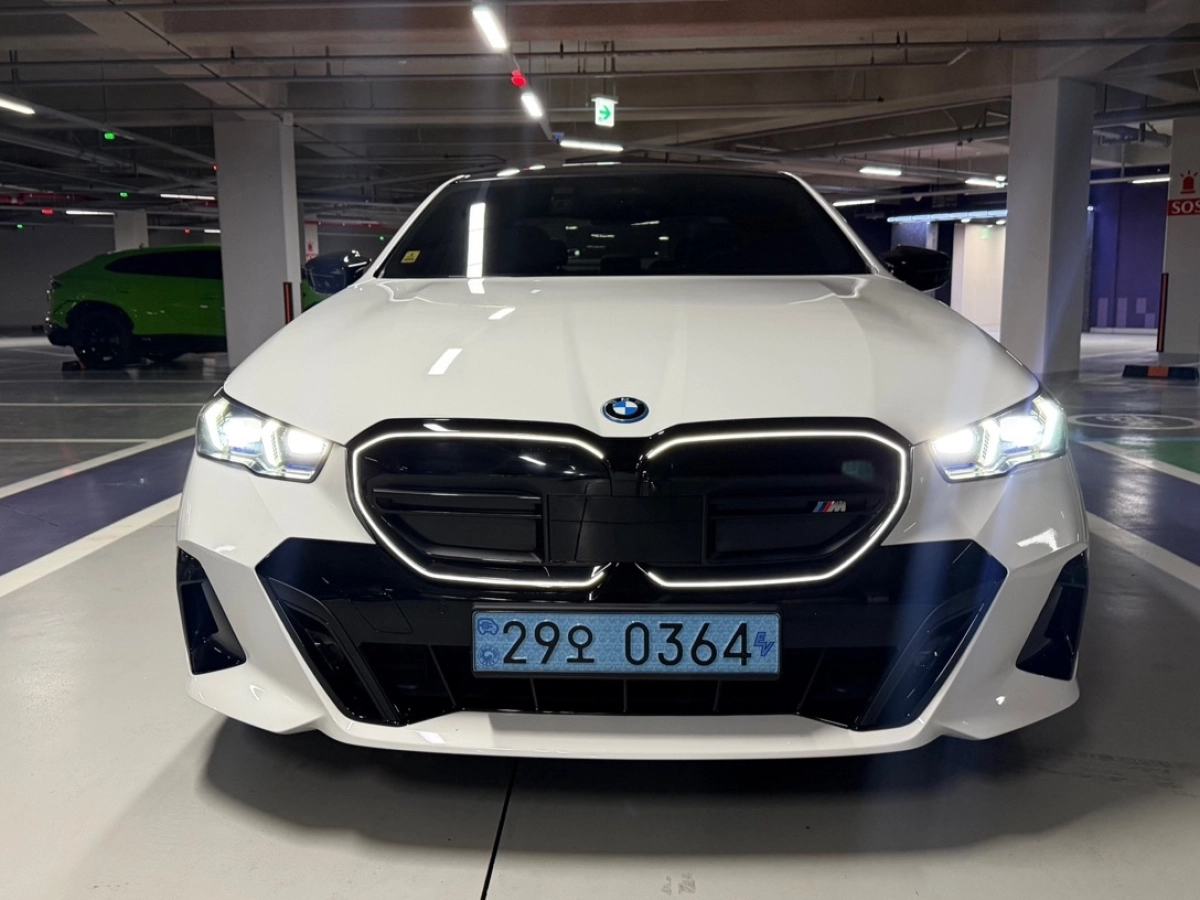 BMW I5 G60