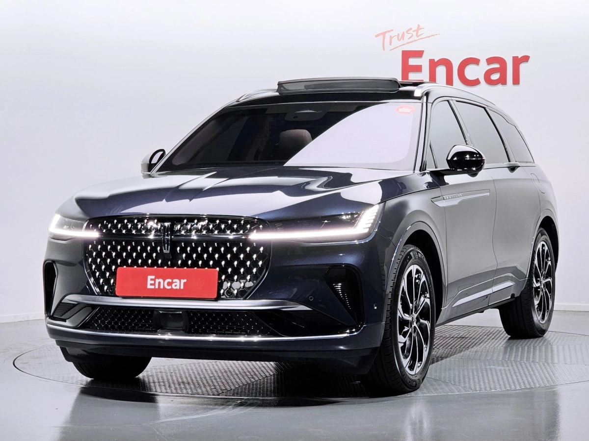 LINCOLN NAUTILUS  2024