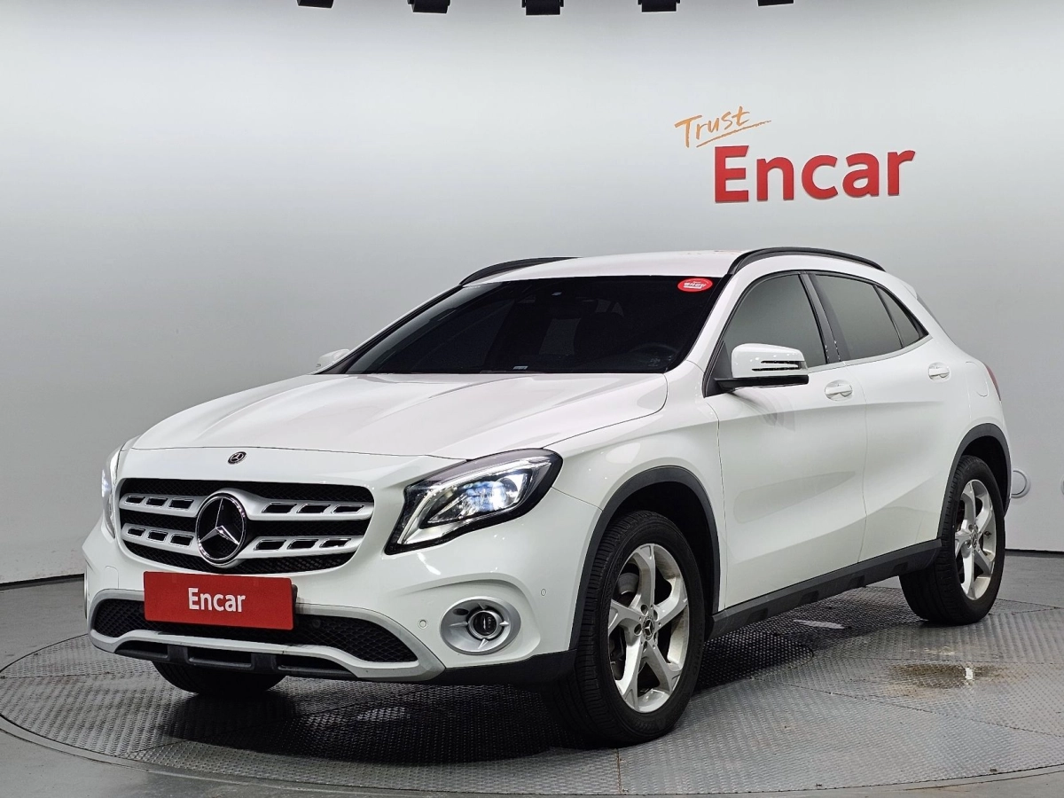 MERCEDES BENZ GLA-CLASS X156  2019