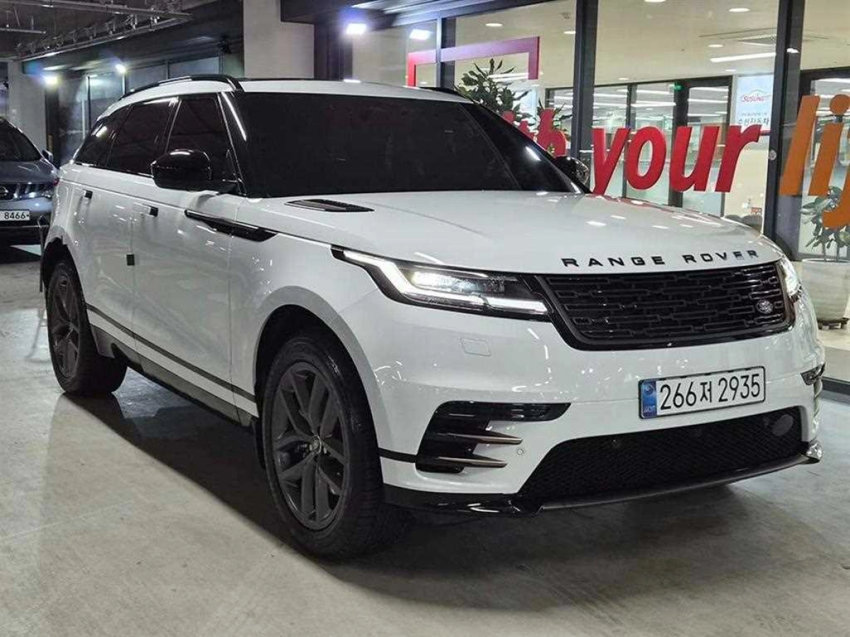 LAND ROVER RANGE ROVER VELAR  2024