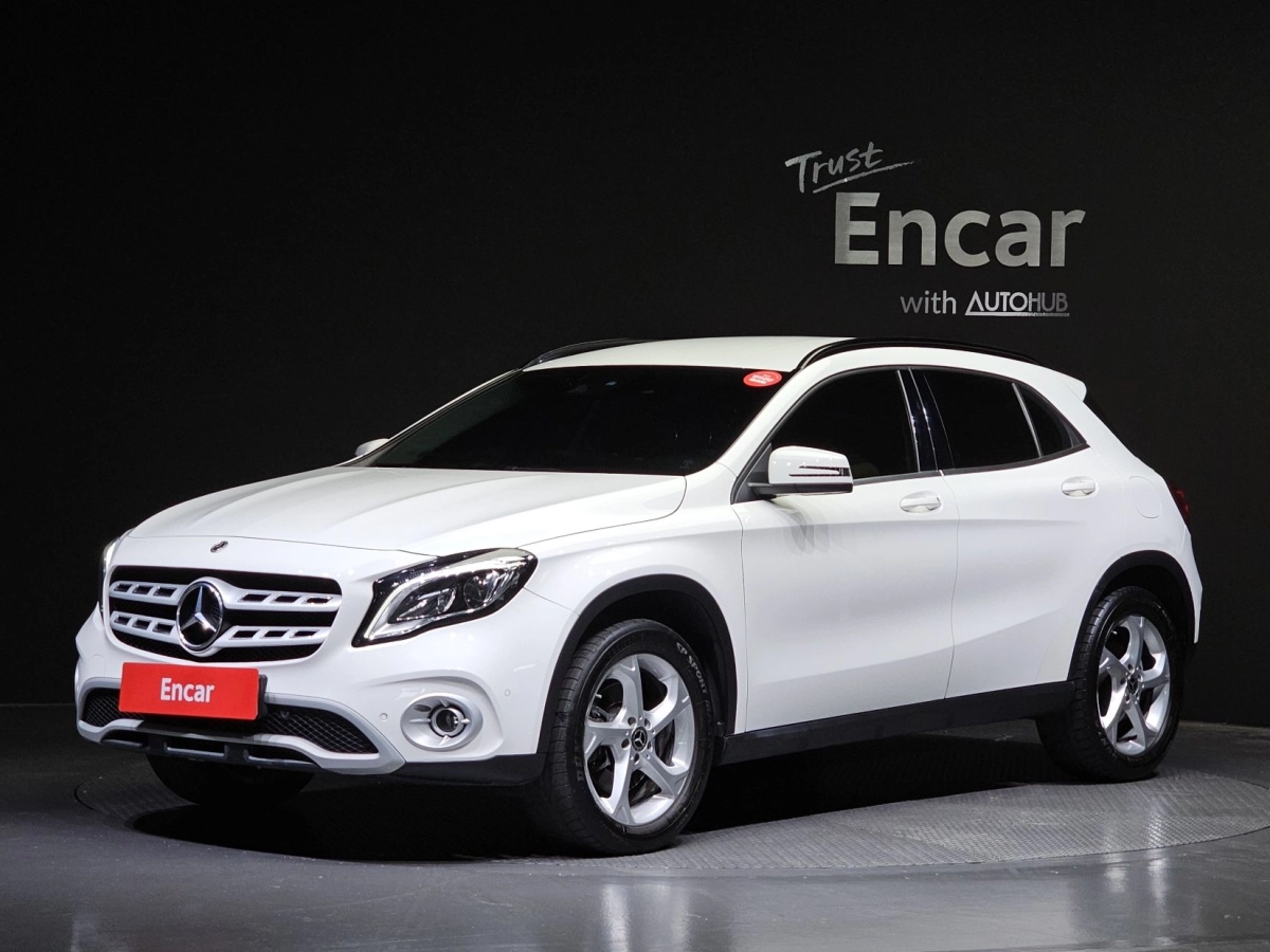 MERCEDES BENZ GLA-CLASS X156  2019