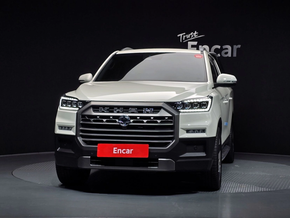 SSANGYONG REXTON SPORTS CAR