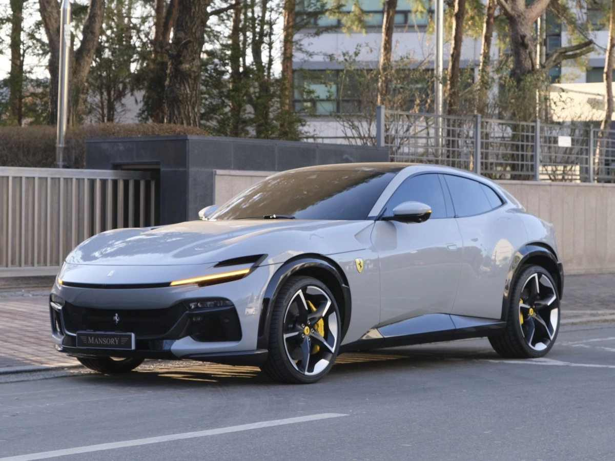 FERRARI PUROSANGUE  2025