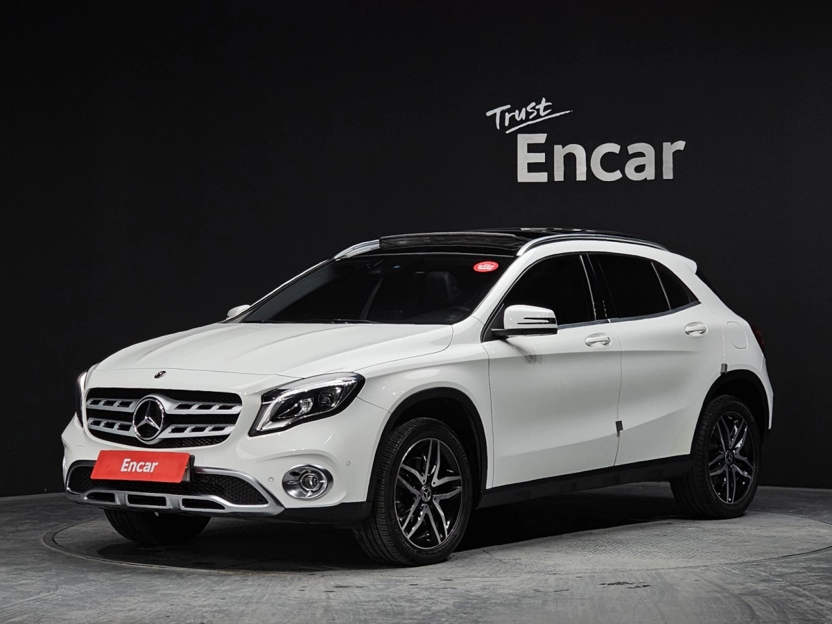 MERCEDES BENZ GLA-CLASS X156  2019