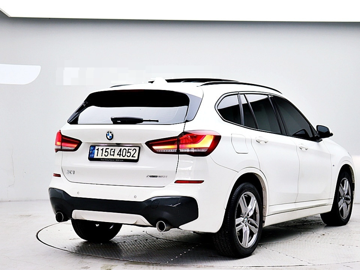 BMW X1 F48