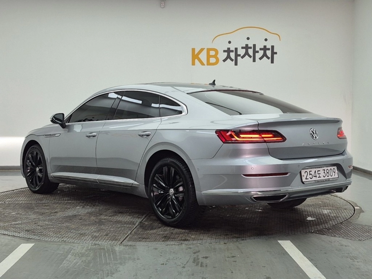 VOLKSWAGEN ARTEON