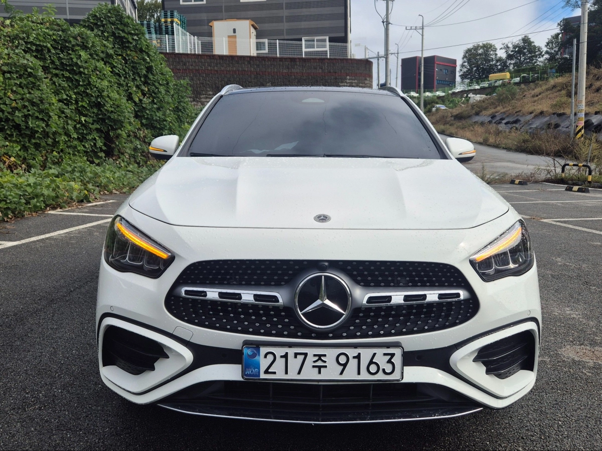 MERCEDES BENZ GLA-CLASS H247