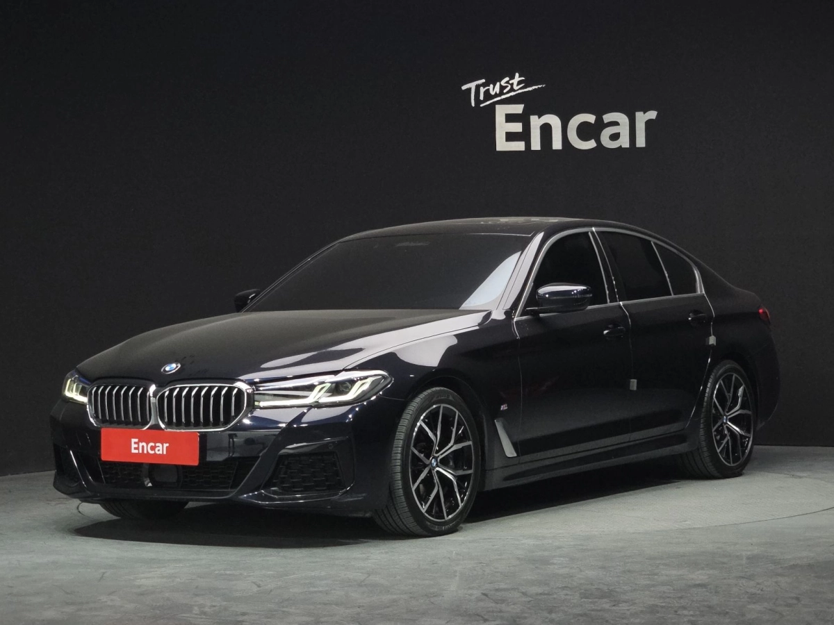 BMW 5-SERIES G30 2023