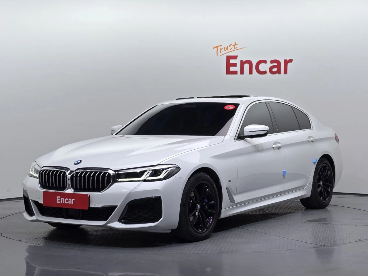 BMW 5-SERIES G30 2023