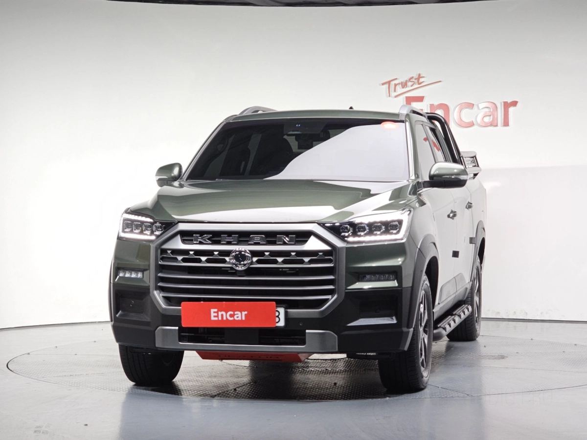 SSANGYONG REXTON SPORTS CAR