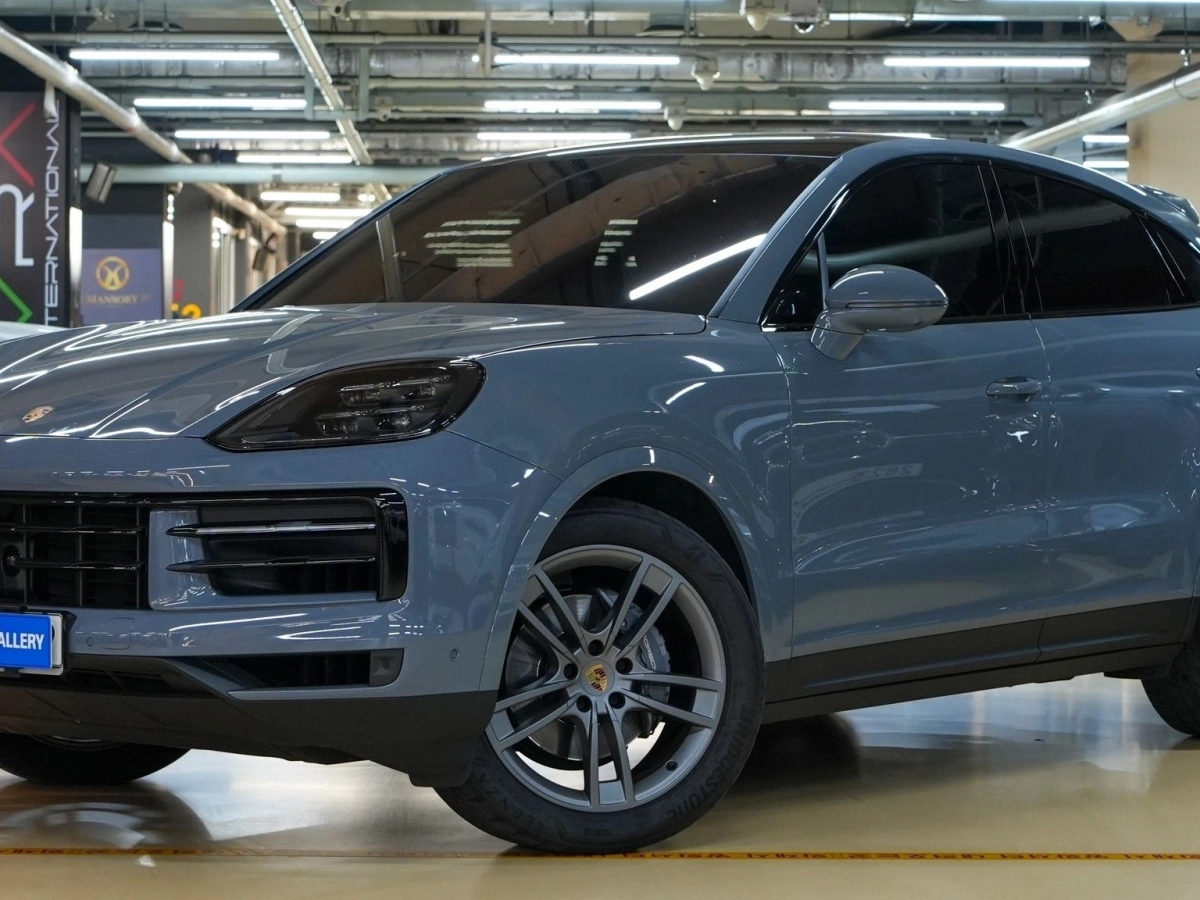 PORSCHE CAYENNE PO536  2023