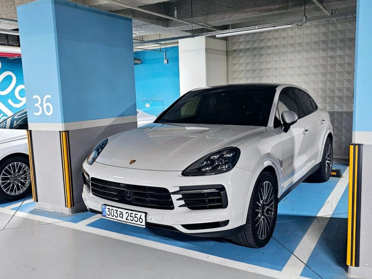 PORSCHE CAYENNE PO536