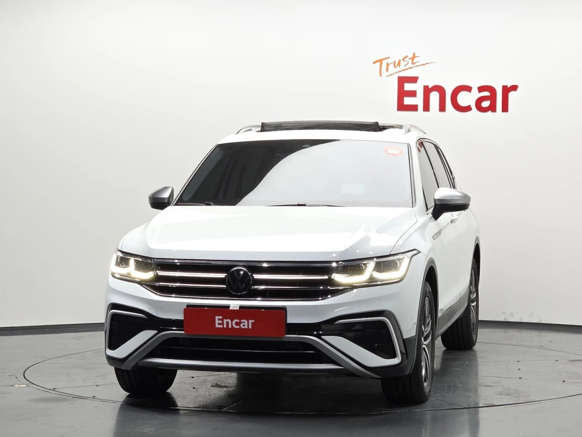 VOLKSWAGEN TIGUAN ALLSPACE