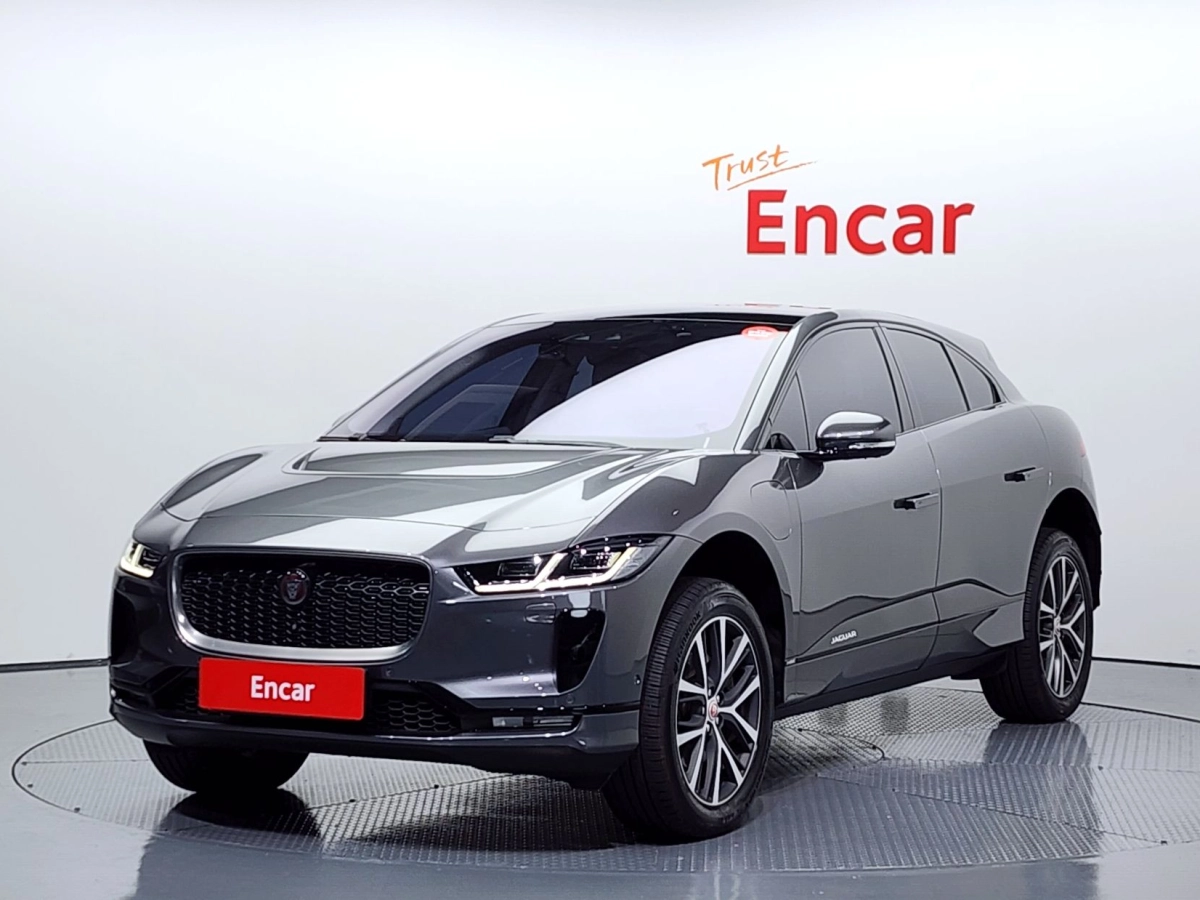 JAGUAR I-PACE