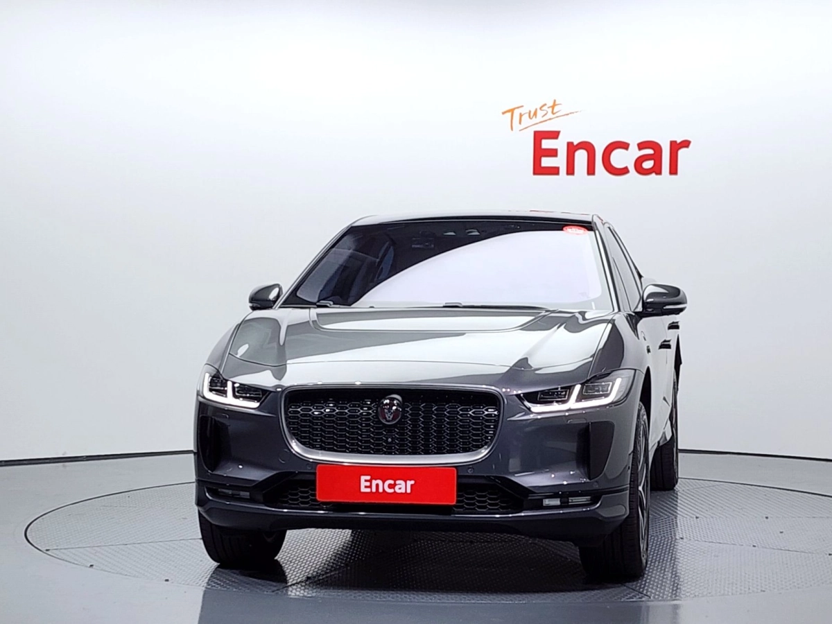 JAGUAR I-PACE