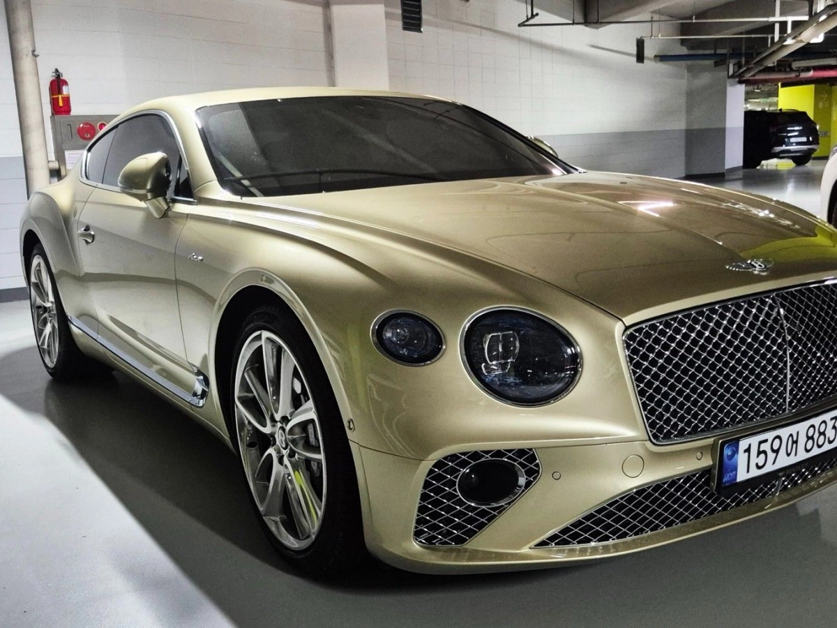 BENTLEY CONTINENTAL GT