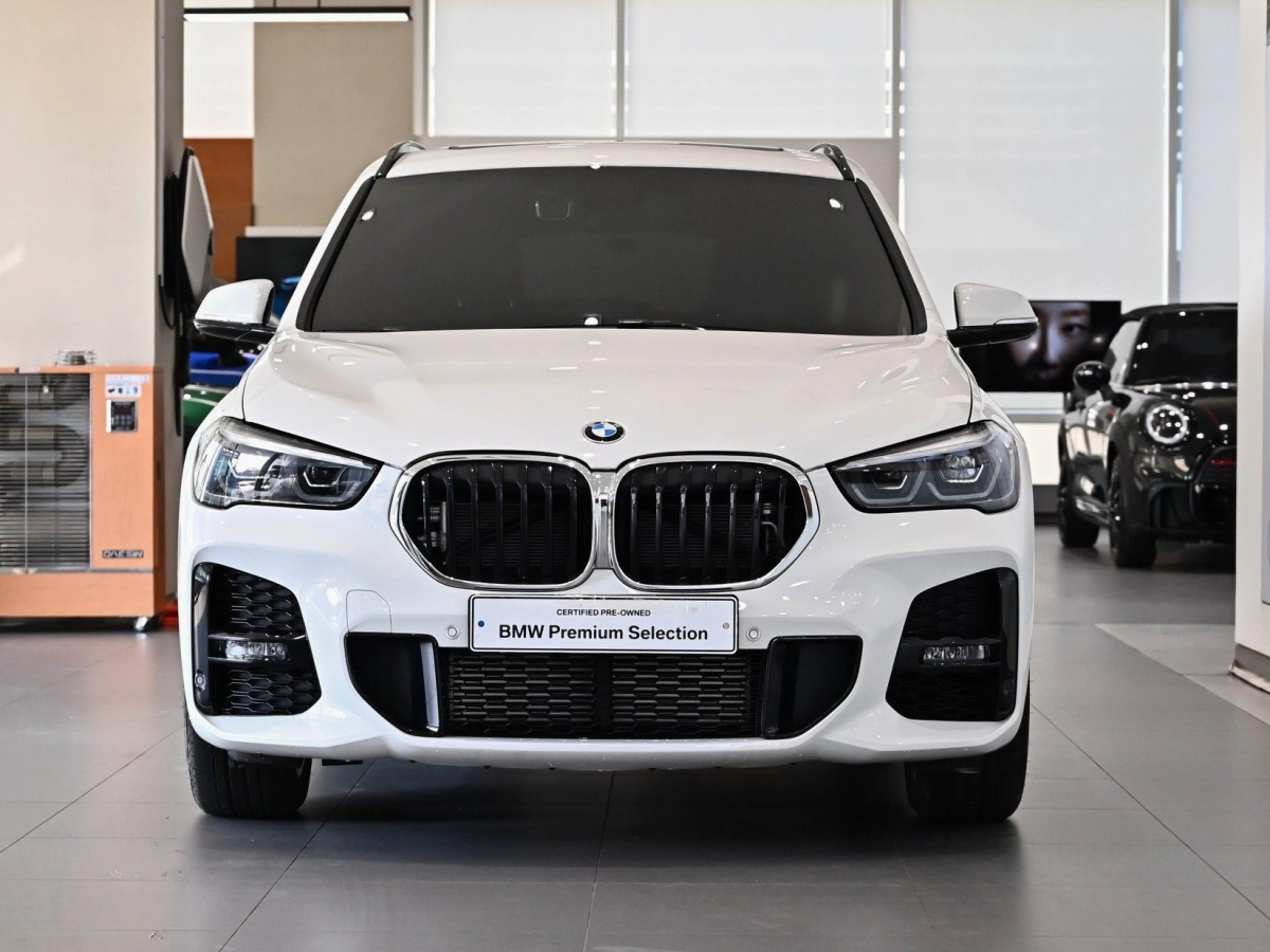 BMW X1 F48