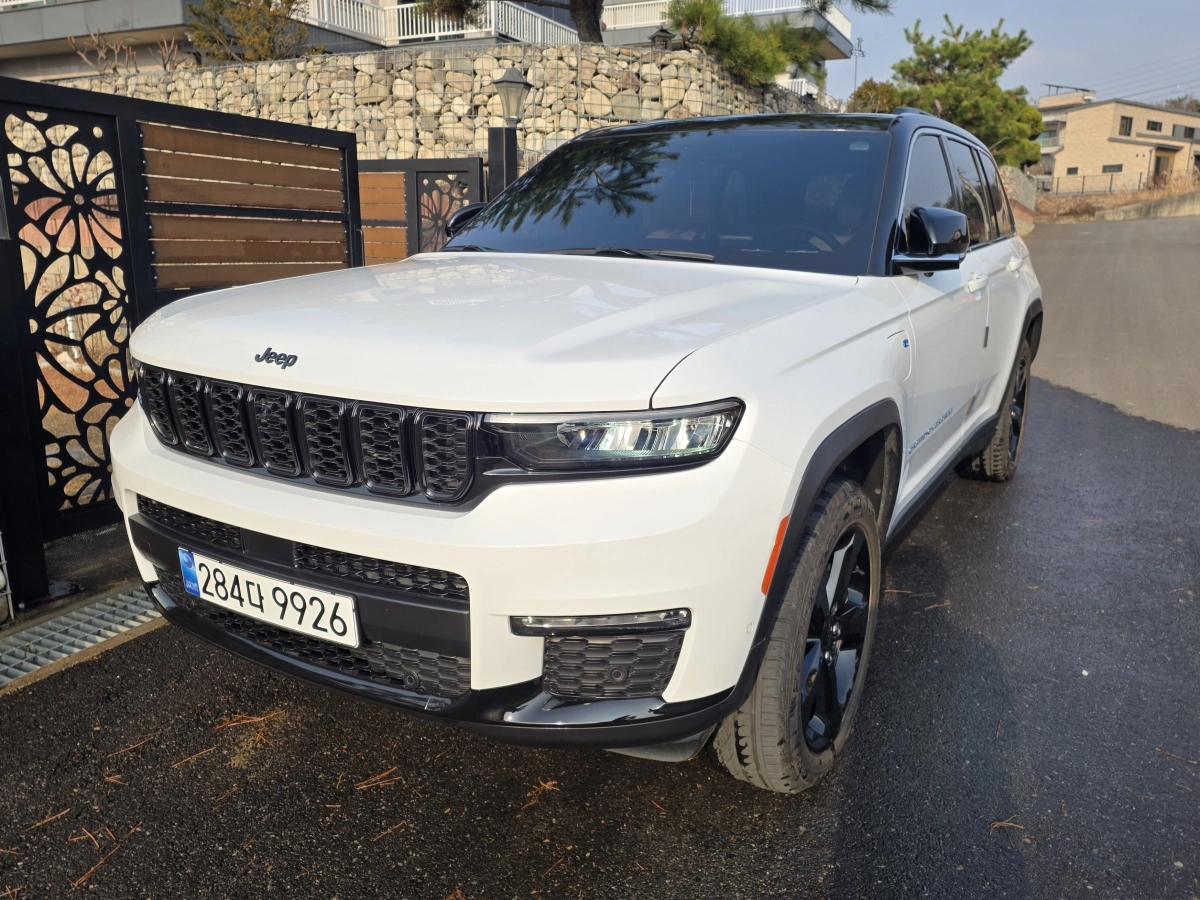 JEEP GRAND CHEROKEE WL  2023