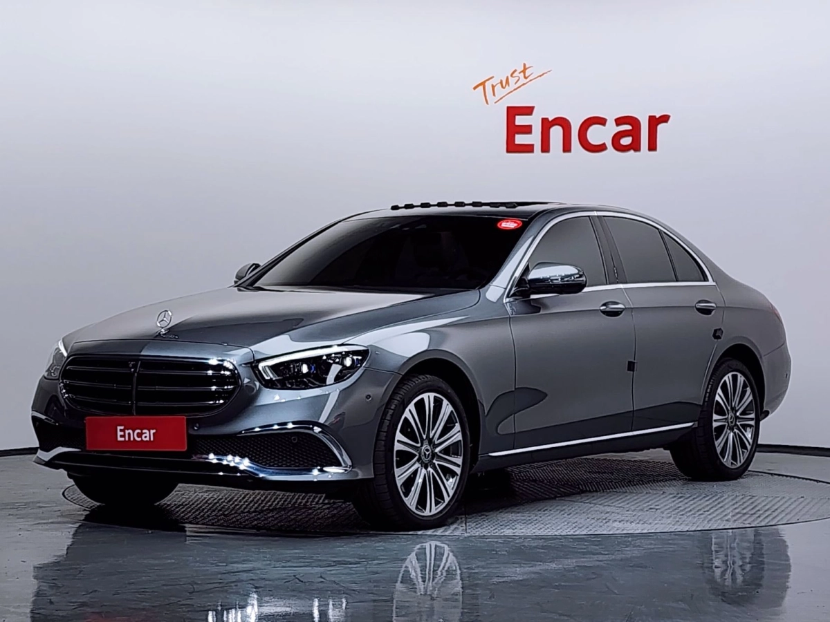 MERCEDES BENZ E-CLASS W213 2023