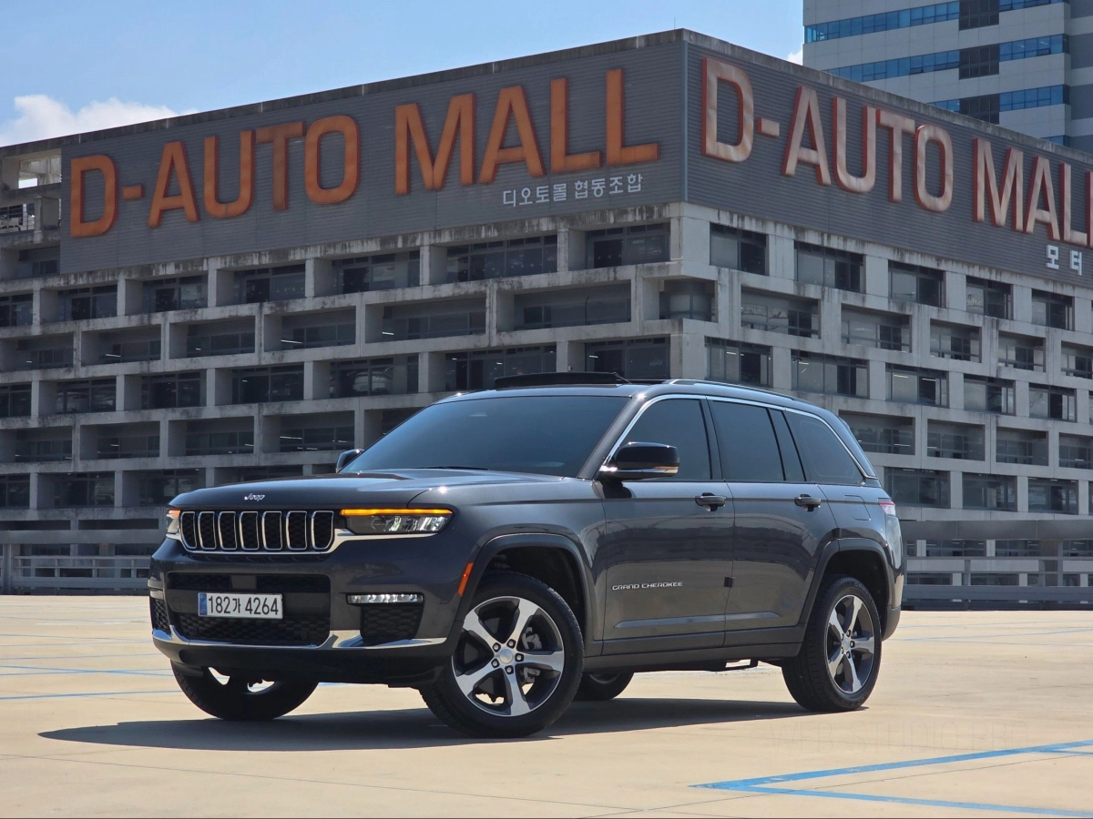 JEEP GRAND CHEROKEE WL  2023