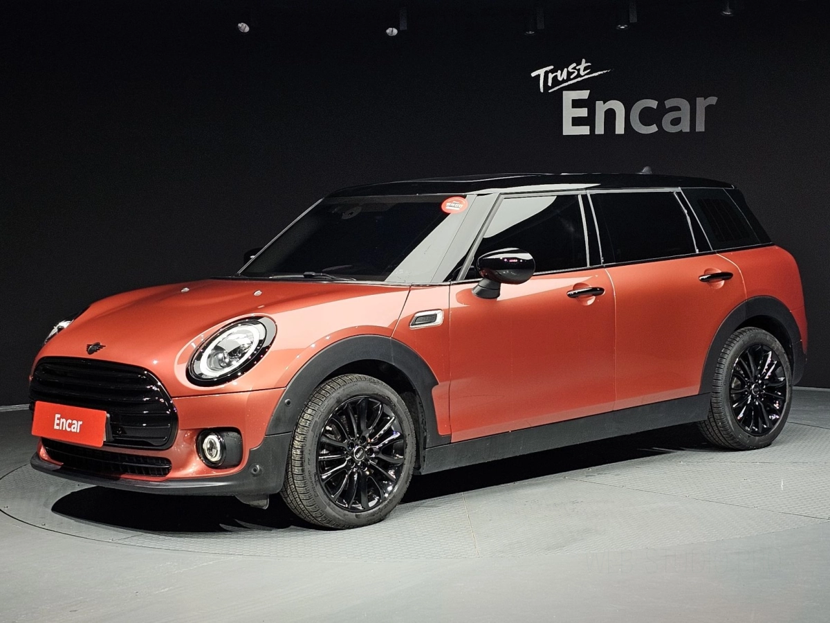 MINI CLUBMAN COOPER D  2019