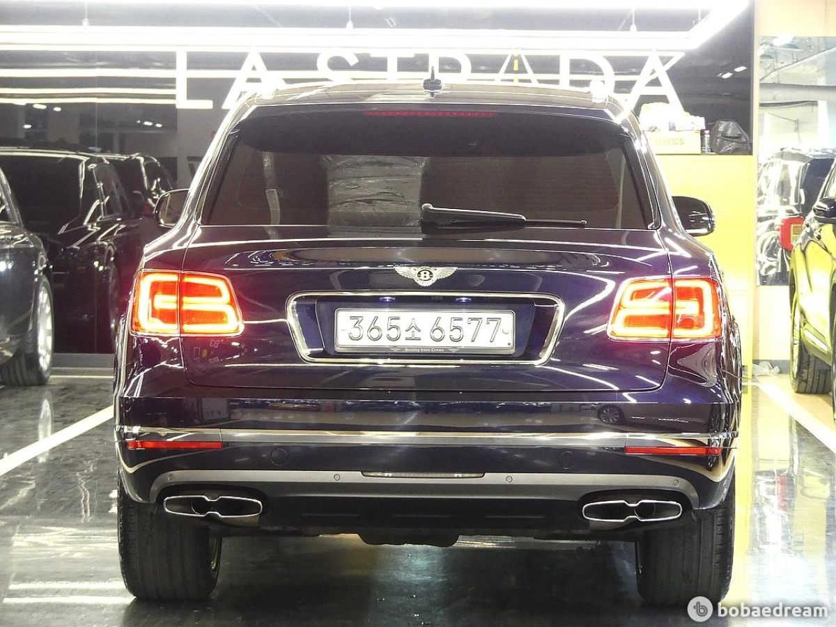 BENTLEY BENTAYGA