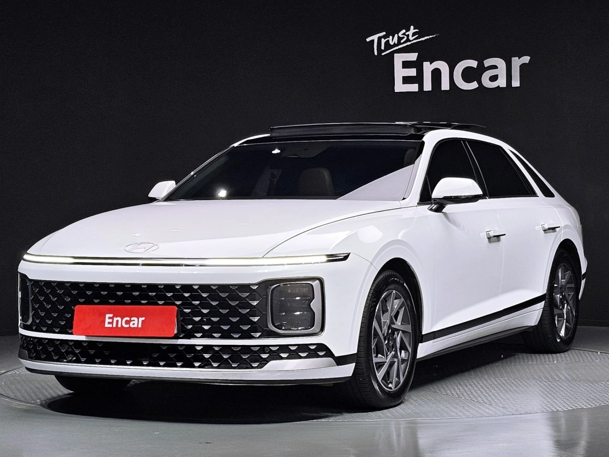 HYUNDAI GRANDEUR GN7  2025