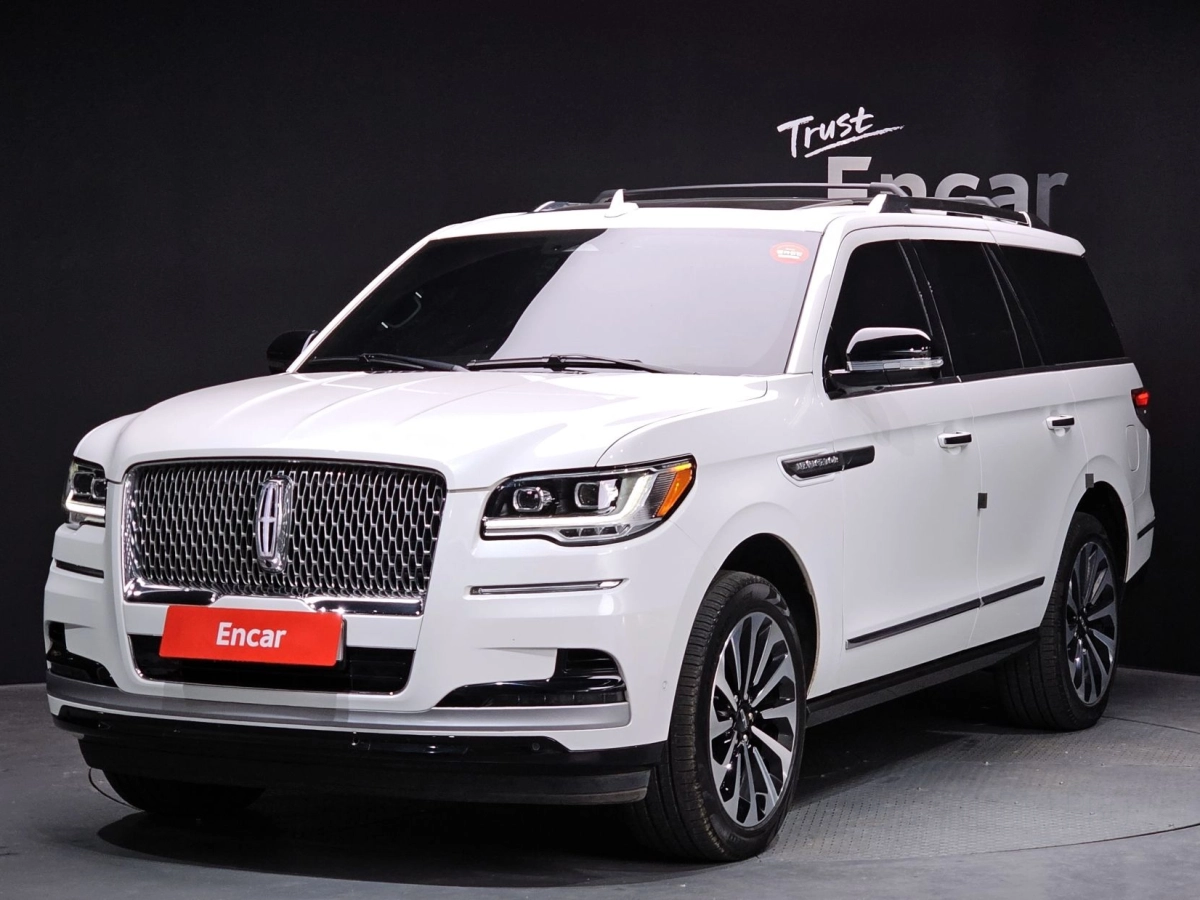 LINCOLN NAVIGATOR  2022