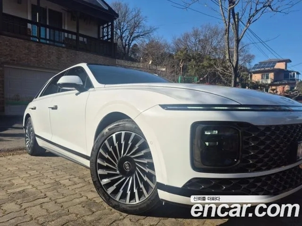 HYUNDAI GRANDEUR HYBRID GN7 2025