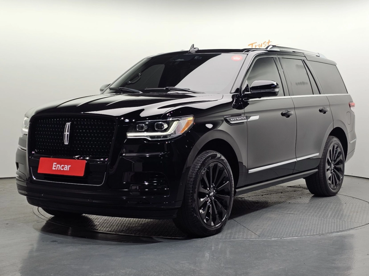 LINCOLN NAVIGATOR  2022