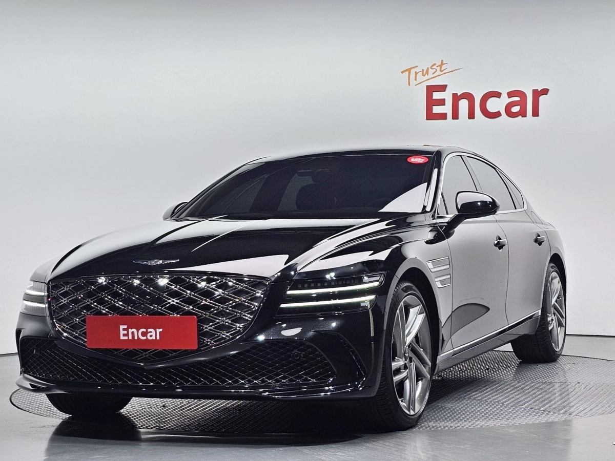 GENESIS G80 RG3  2025